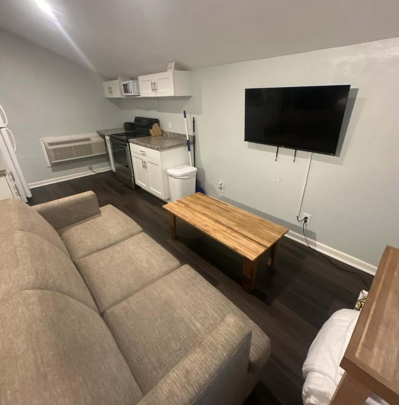 Pensacola Pearl - Studio Apartment - Pets Welcome Екстер'єр фото